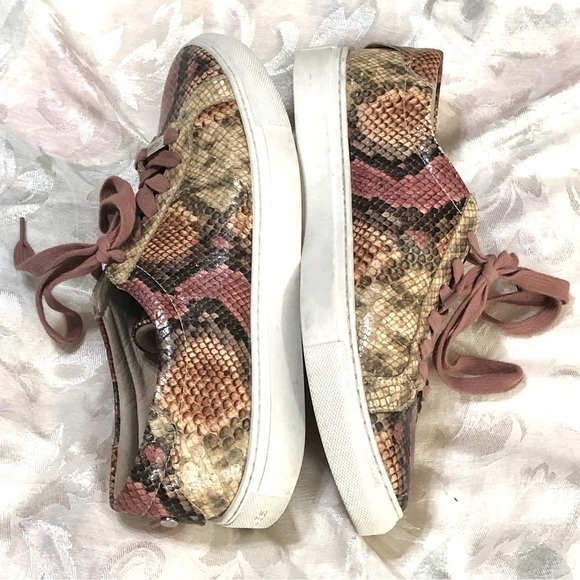 J/SLIDES - Lacee Snake Print Lace-Up Sneakers in Pink Multi size 9 - Picture 4 of 10